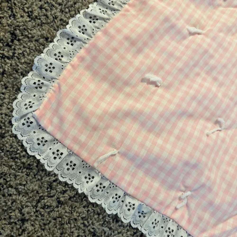 Vintage Pink‎ Gingham Bunny Rabbit Baby Quilt Eyelet Lace Trim Hand Tied Blanket
